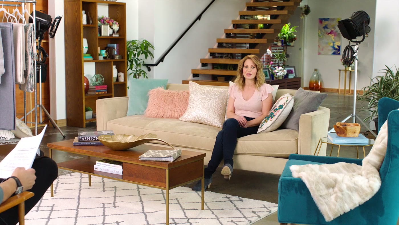 Wide shot of the Candace Cameron Bure branded production
